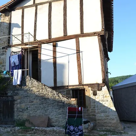 Dans Les Gorges De L'aveyron